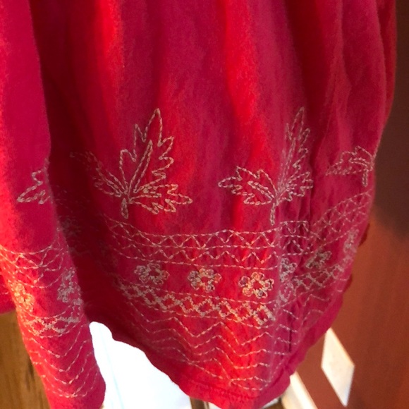 Shirt - Picture 2 of 4